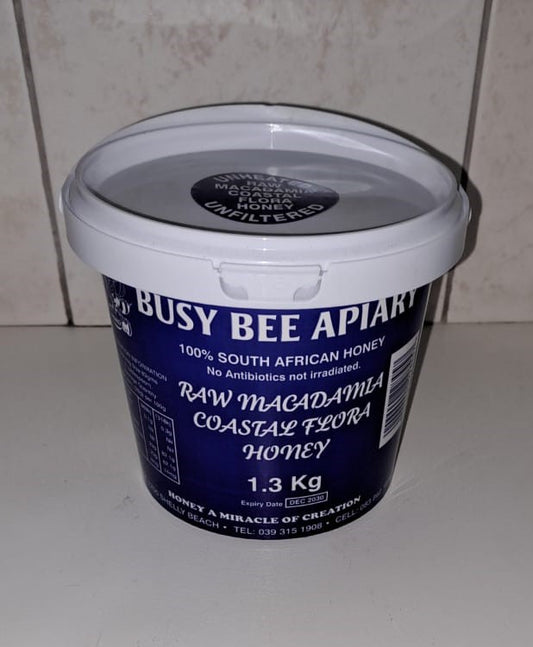 1.3kg Tubs of Macadamia Coastal Flora Honey